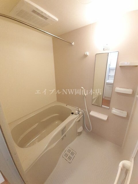 パーシモンの物件内観写真