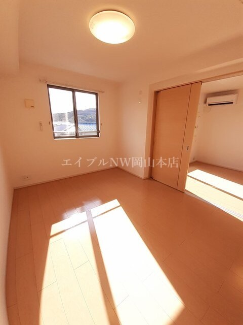 パーシモンの物件内観写真