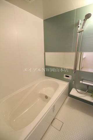 コートヴィレッジ東浦の物件内観写真