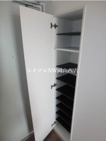 エスコパークヒルズ問屋町の物件内観写真