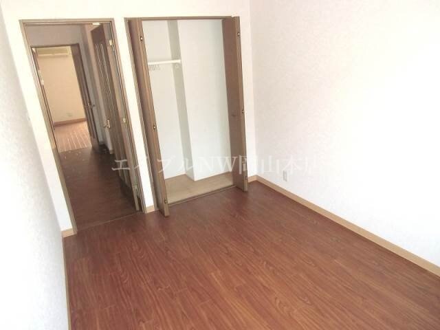 ハピネス篤Aの物件内観写真