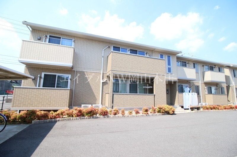 メゾン　エミグラント　Ａ棟の物件外観写真