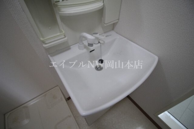 ハピネス篤Aの物件内観写真