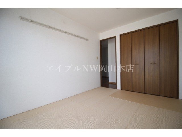 ハピネス篤Aの物件内観写真