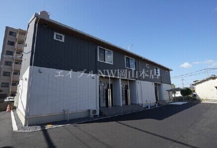 マーメゾン新福の物件外観写真