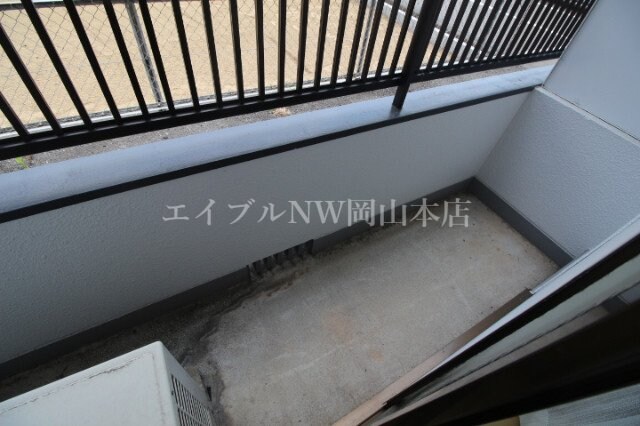 ビューラージュネスの物件内観写真