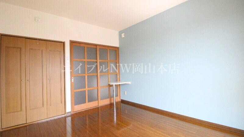 ビューラージュネスの物件内観写真