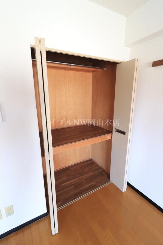 アジュール下中野の物件内観写真