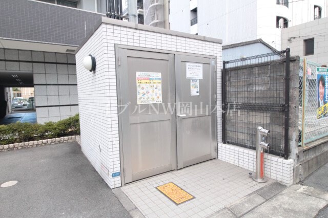 アルファレガロ岡山駅前の物件外観写真