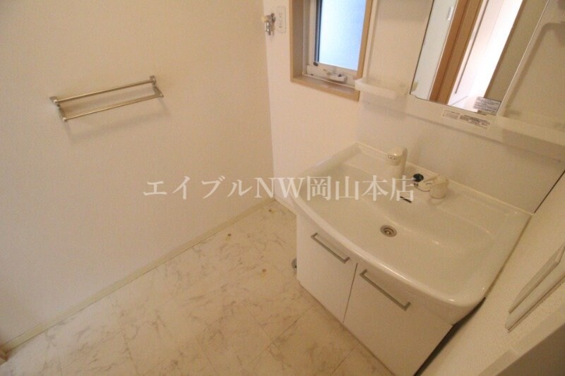 ラ・パルテール豊成　壱番館の物件内観写真