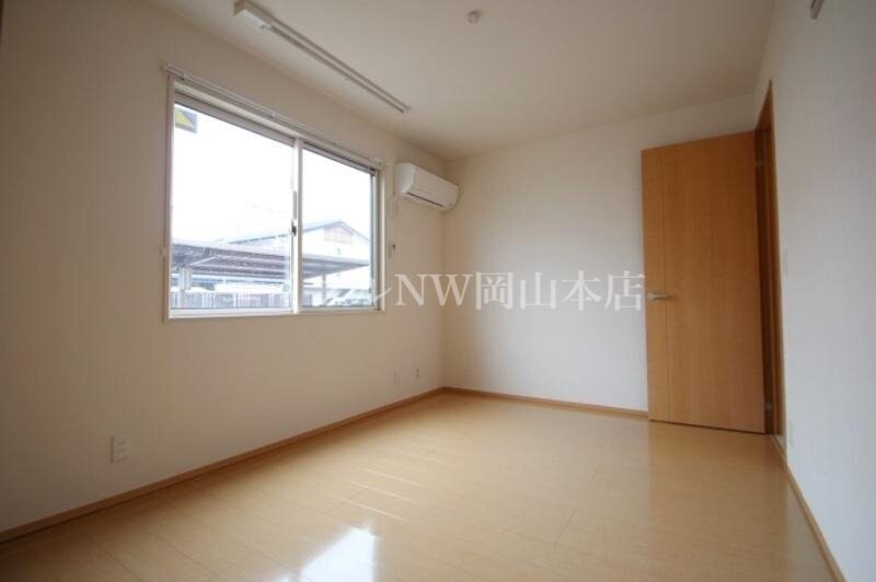 サンハイム青江の物件内観写真