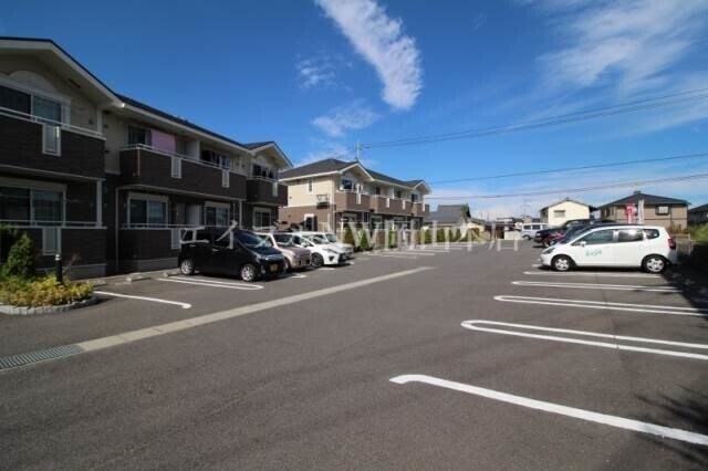 ネオ・サルビアⅠの物件外観写真