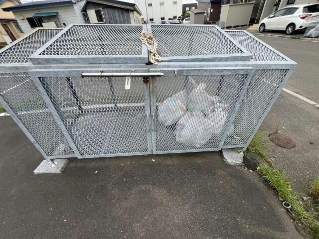 カーサ・デ・クエルノⅡの物件外観写真