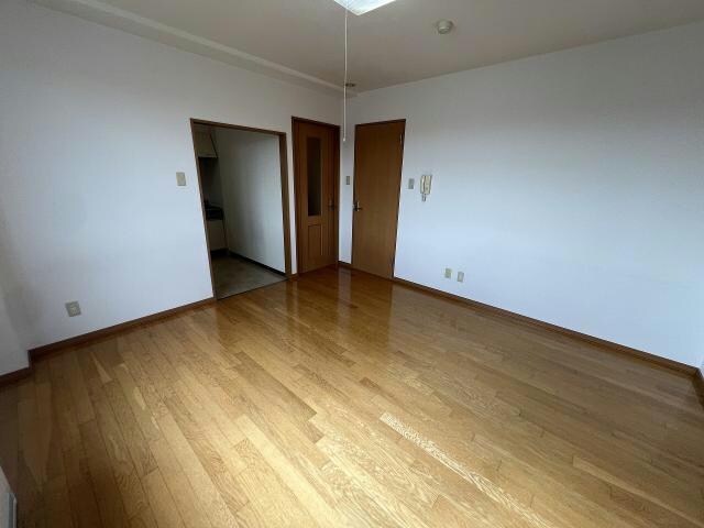 カーサ・デ・クエルノⅡの物件内観写真