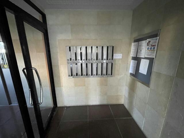 メゾンラフォーネの物件外観写真