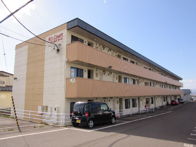 アールズコートの物件外観写真