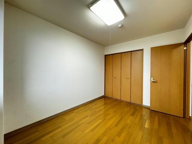 アールズコートの物件内観写真