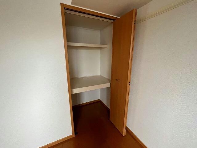 エルムプラシード5号館の物件内観写真