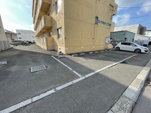 ロイヤルライフ富岡の物件外観写真