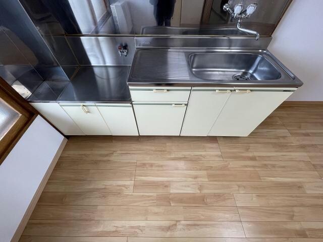 ロイヤルライフ富岡の物件内観写真