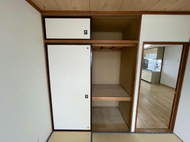 ロイヤルライフ富岡の物件内観写真