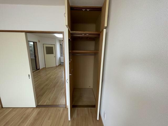 ロイヤルライフ富岡の物件内観写真