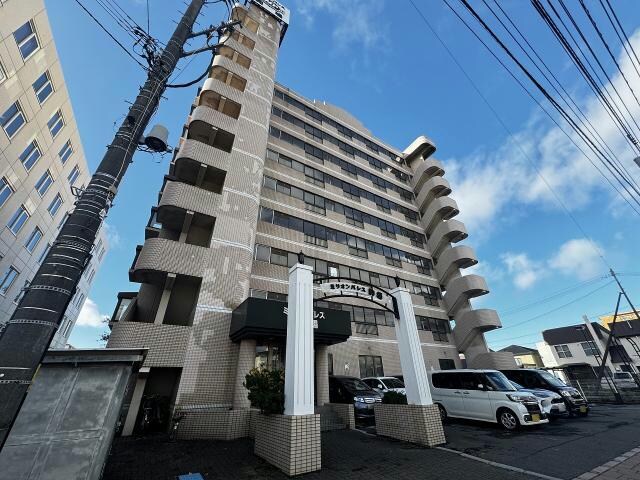 ミリオンパレス駒場の物件外観写真