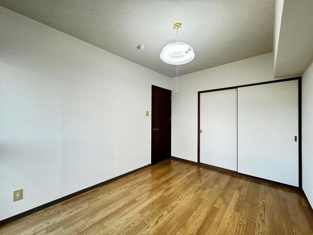 ミリオンパレス駒場の物件内観写真