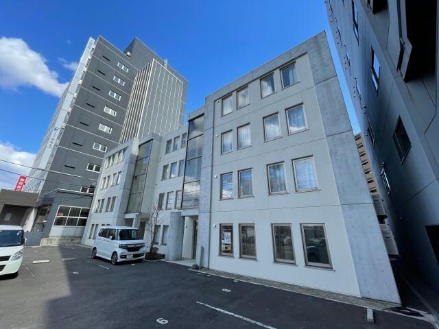 ペラッツィ梁川の物件外観写真