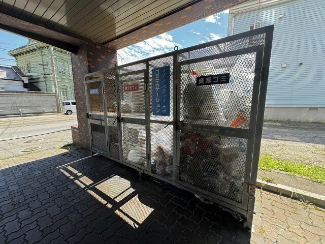 メゾンパティオ大町の物件外観写真