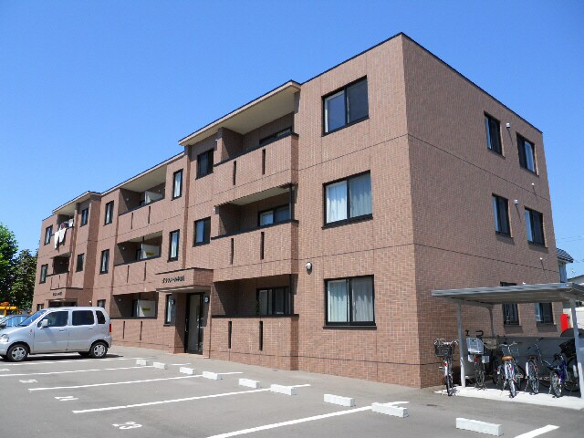 グランメール本通Ⅱの物件外観写真