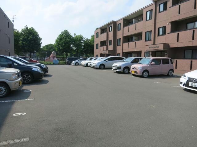 グランメール本通Ⅱの物件外観写真