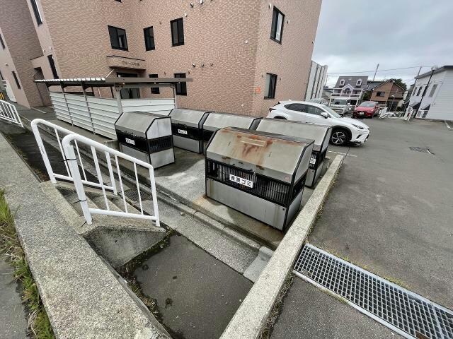 ヴォール中島の物件外観写真