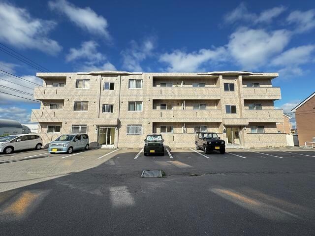 ラヴィドールⅡの物件外観写真