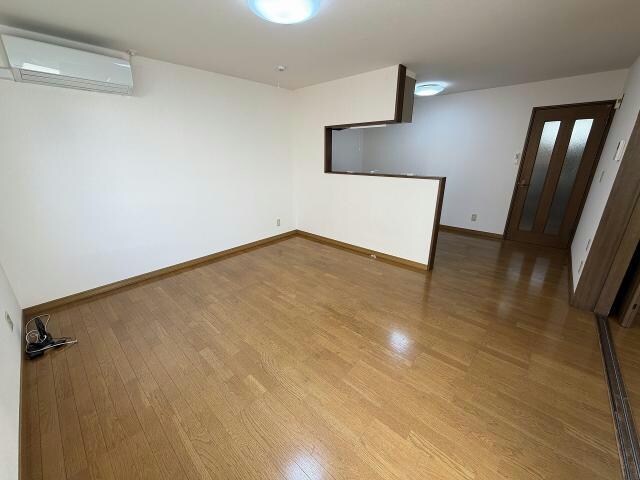 アーバンドムールの物件内観写真