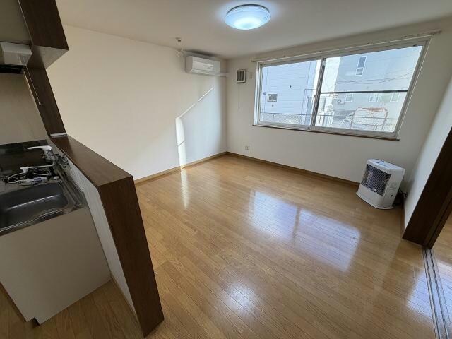 アーバンドムールの物件内観写真