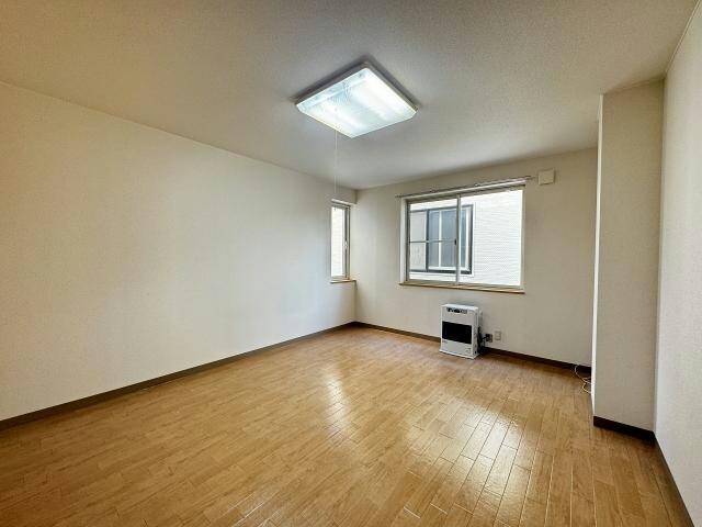 アールズフラットⅡの物件内観写真