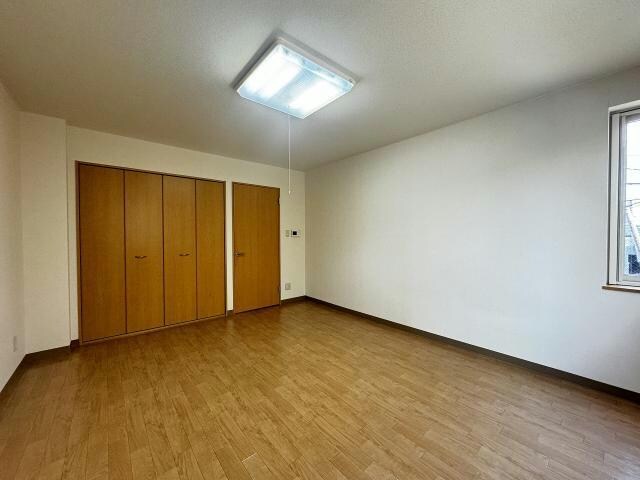 アールズフラットⅡの物件内観写真