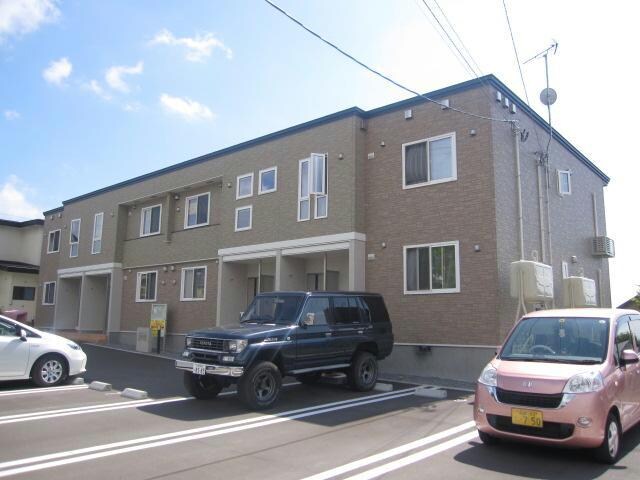 セレーノイルミオの物件外観写真