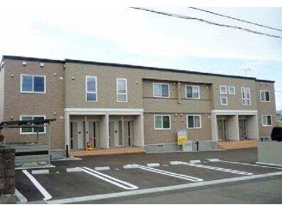 セレーノイルミオの物件外観写真