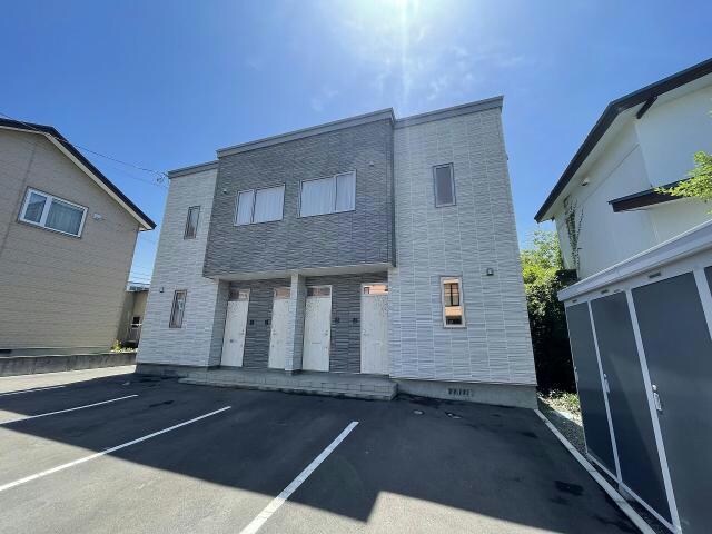 robusto　ロブストの物件外観写真