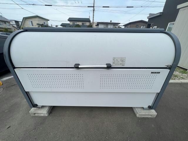 メション五稜郭公園の物件外観写真