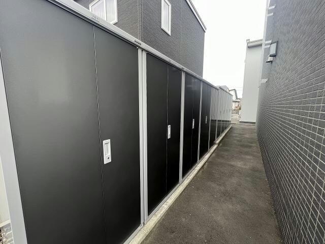 メション五稜郭公園の物件外観写真