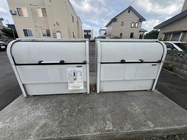 アンビシャスの物件外観写真