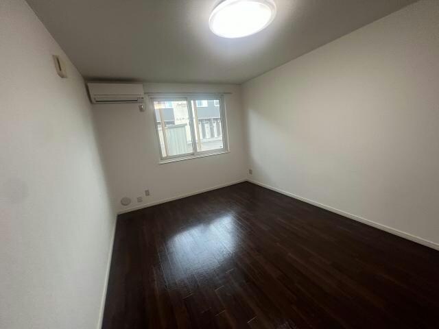 アンビシャスの物件内観写真