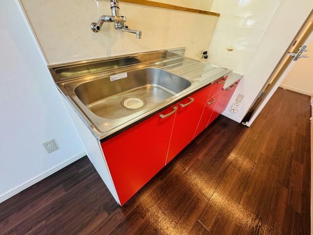 アンビシャスの物件内観写真