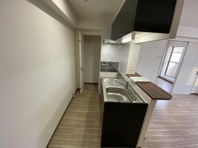 ソル・サリエンテの物件内観写真