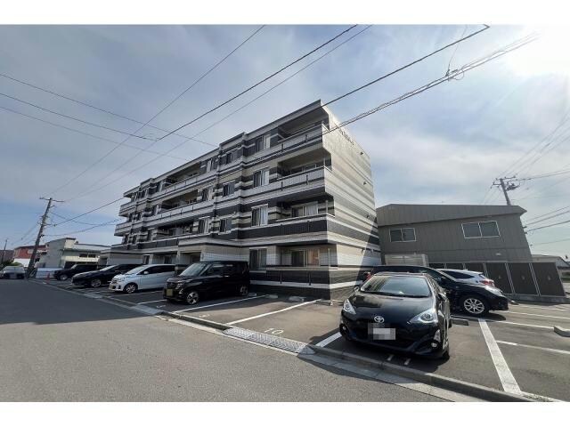 パレ・ドゥ・ヴォーグⅡの物件外観写真