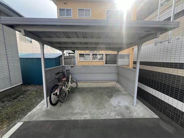 パレ・ドゥ・ヴォーグⅡの物件外観写真