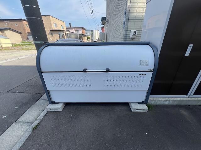 パレ・ドゥ・ヴォーグⅡの物件外観写真